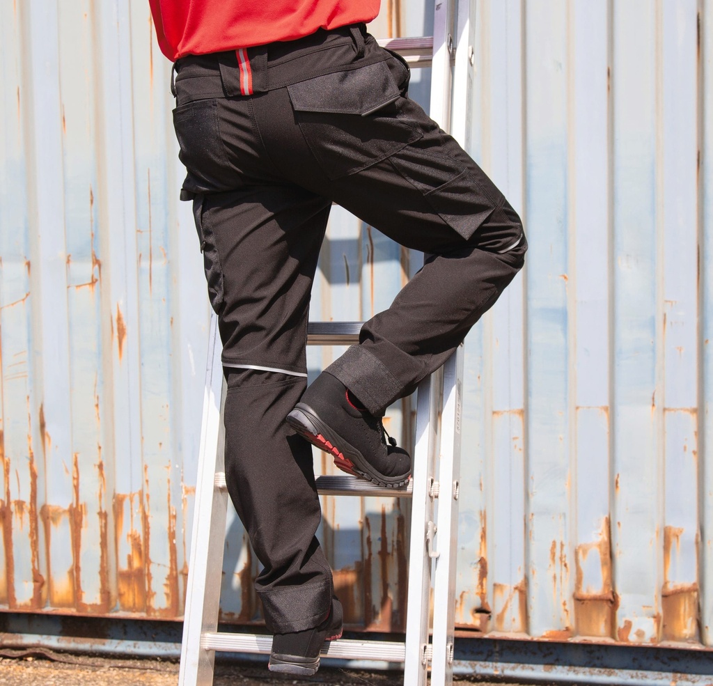 Pantalon de travail slim SOFTSHELL (S)